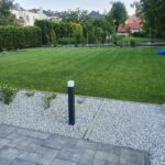 zakładanie trawnika z siewu