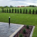 zakładanie trawnika z rolki oraz systemu nawadaniania